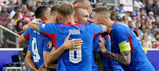 比利时足球队成功杀入欧锦赛半决赛