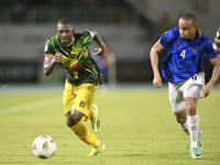 包含突尼斯队主场成功挤掉毛里塔尼亚晋级非洲巅峰的词条