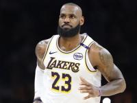  詹姆斯复出前湖人战绩 