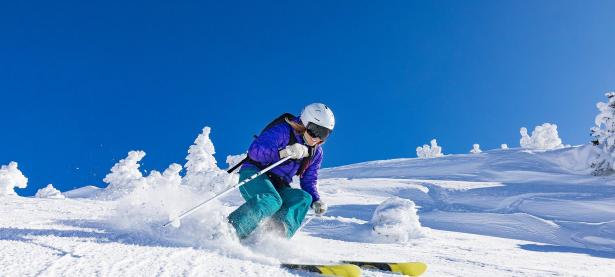 电竞赛场焦点！阿根廷队对阵中国队，年轻新星表现惊艳，未来可期