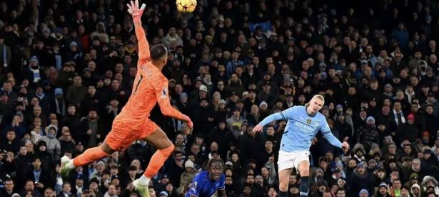 曼联客场大胜RB莱比锡挺进四强的简单介绍